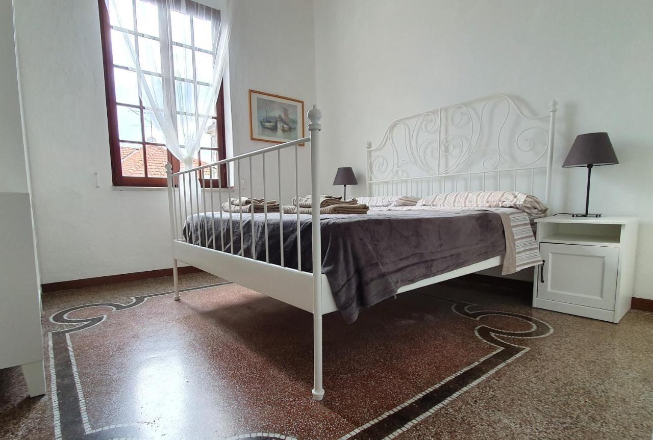 Apartamento Casa Indipendente A 200 Metri Dal Mare Varazze Exterior foto